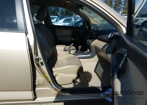 2011 Toyota Rav4 z USA, uszkodzony, nr VIN 2T3ZF4DV5BW085743